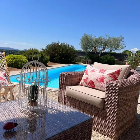 La Bastide De Grosille Bed & Breakfast