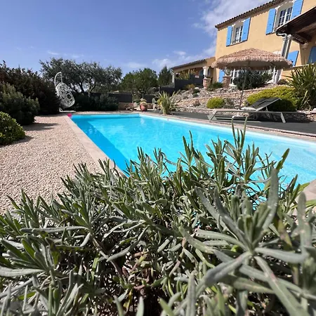 La Bastide De Grosille Bed & Breakfast 3*